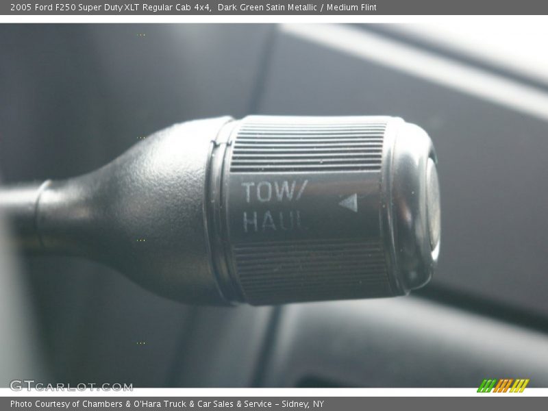 Dark Green Satin Metallic / Medium Flint 2005 Ford F250 Super Duty XLT Regular Cab 4x4