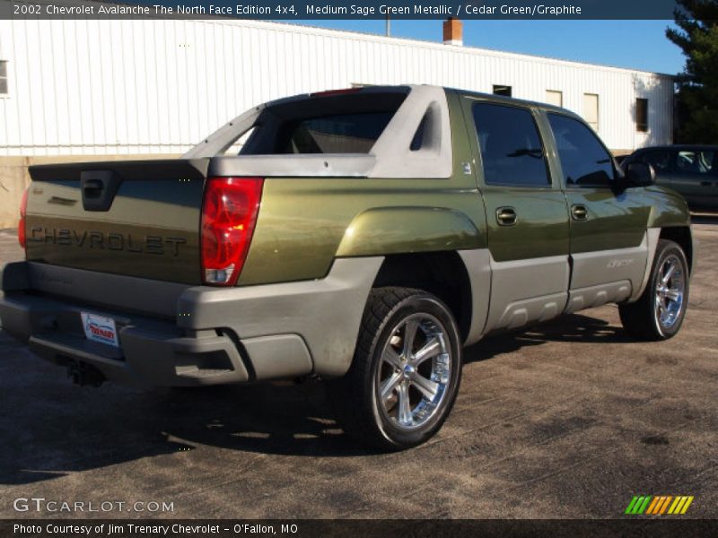 Medium Sage Green Metallic / Cedar Green/Graphite 2002 Chevrolet Avalanche The North Face Edition 4x4