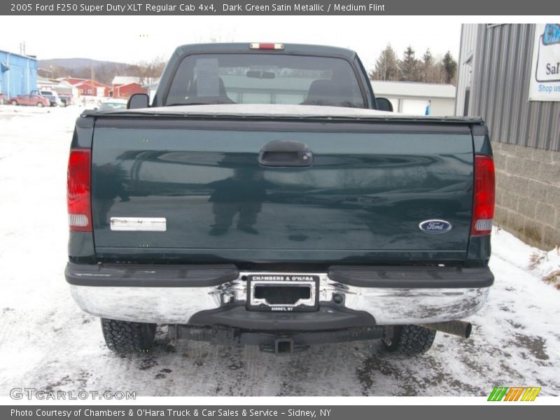 Dark Green Satin Metallic / Medium Flint 2005 Ford F250 Super Duty XLT Regular Cab 4x4