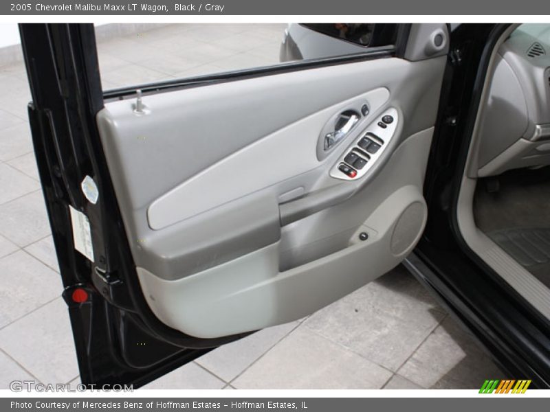 Black / Gray 2005 Chevrolet Malibu Maxx LT Wagon