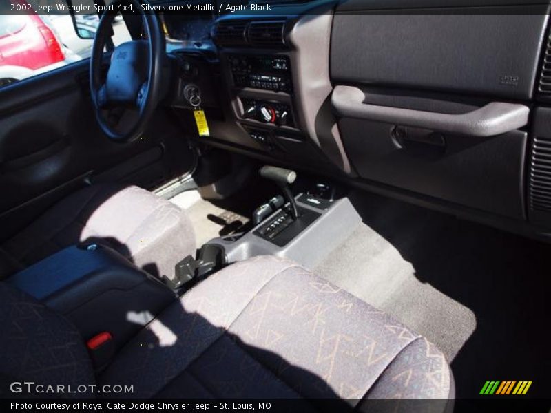 Silverstone Metallic / Agate Black 2002 Jeep Wrangler Sport 4x4