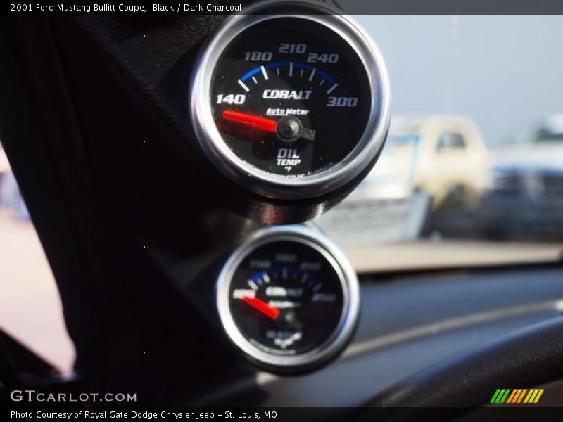 Black / Dark Charcoal 2001 Ford Mustang Bullitt Coupe