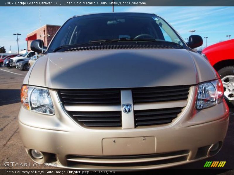 Linen Gold Metallic / Dark Khaki/Light Graystone 2007 Dodge Grand Caravan SXT