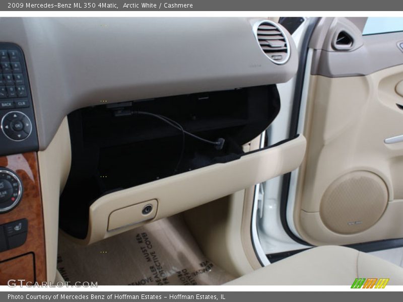 Arctic White / Cashmere 2009 Mercedes-Benz ML 350 4Matic
