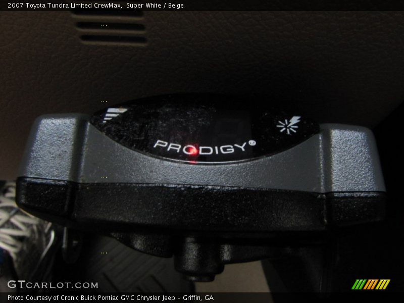 Super White / Beige 2007 Toyota Tundra Limited CrewMax
