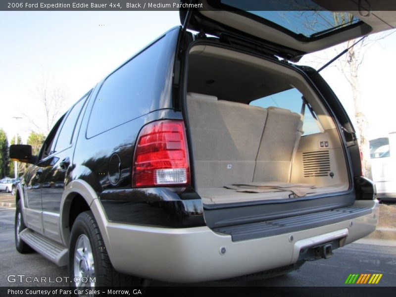 Black / Medium Parchment 2006 Ford Expedition Eddie Bauer 4x4