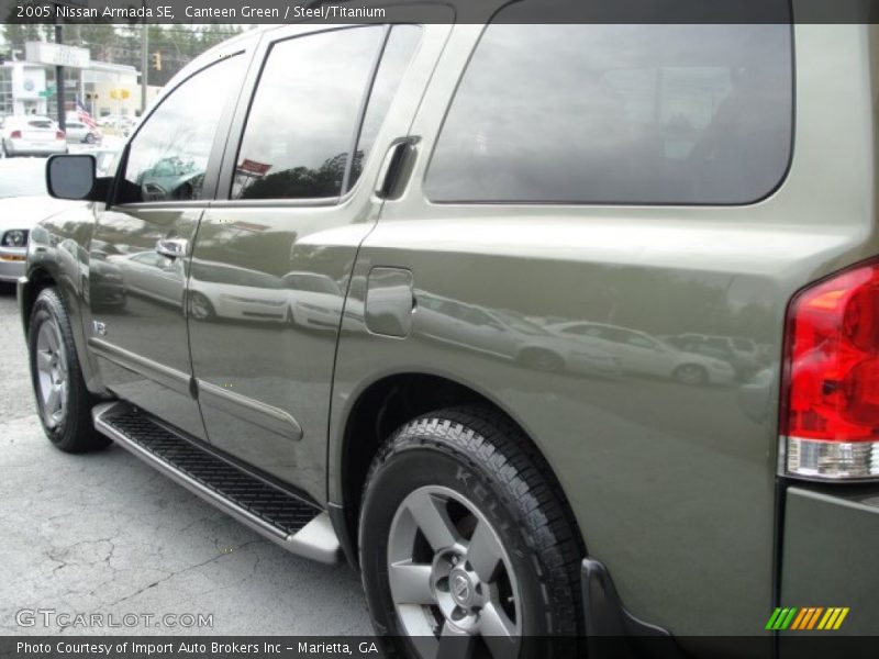 Canteen Green / Steel/Titanium 2005 Nissan Armada SE