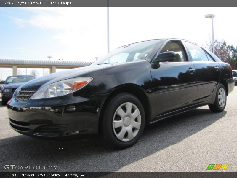 Black / Taupe 2002 Toyota Camry LE