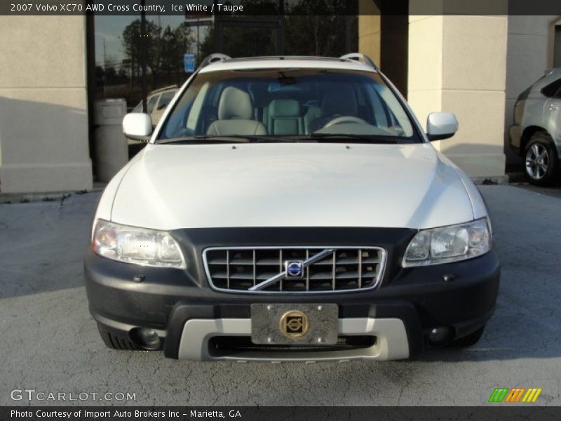 Ice White / Taupe 2007 Volvo XC70 AWD Cross Country