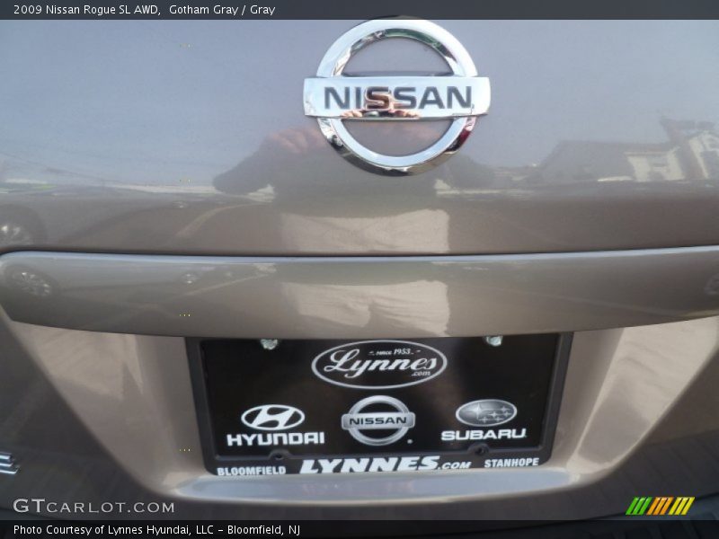 Gotham Gray / Gray 2009 Nissan Rogue SL AWD