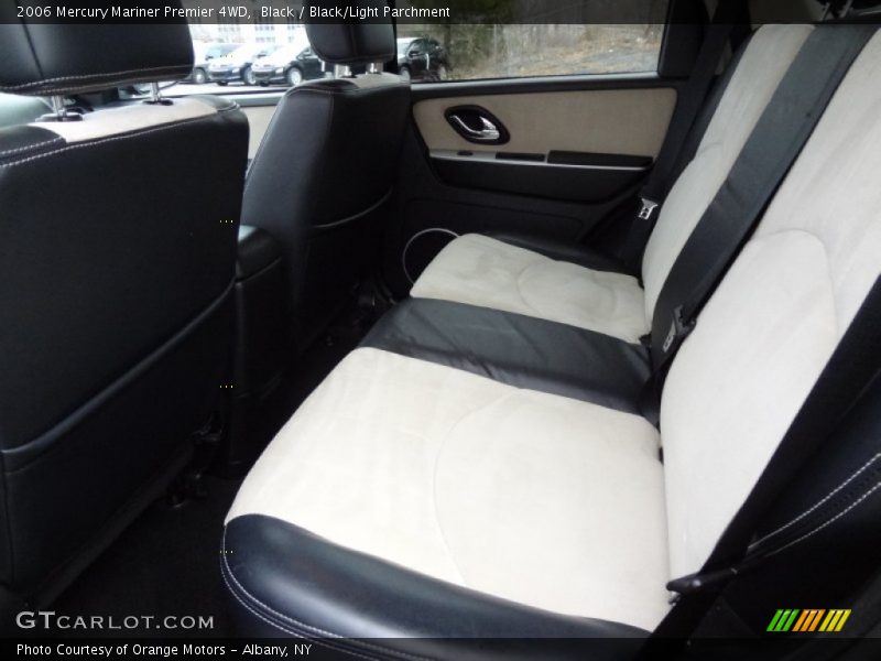  2006 Mariner Premier 4WD Black/Light Parchment Interior
