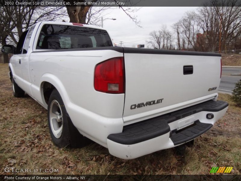 Summit White / Medium Gray 2003 Chevrolet S10 LS Extended Cab