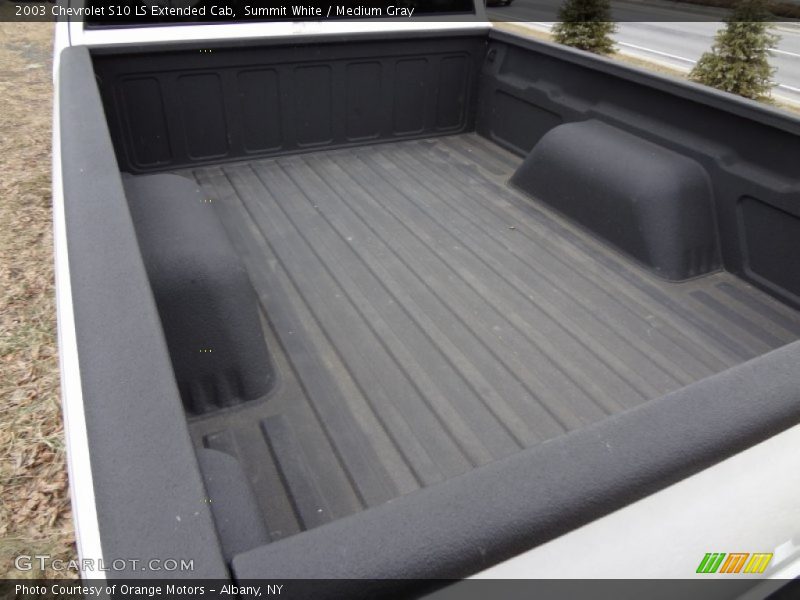 Summit White / Medium Gray 2003 Chevrolet S10 LS Extended Cab