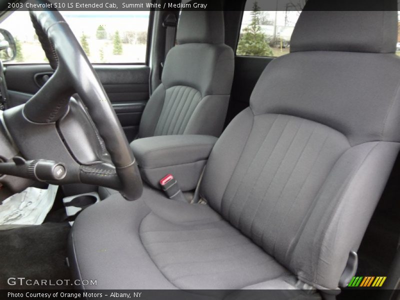 Summit White / Medium Gray 2003 Chevrolet S10 LS Extended Cab