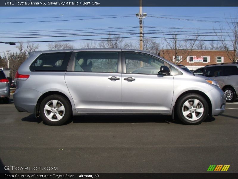 Silver Sky Metallic / Light Gray 2011 Toyota Sienna V6