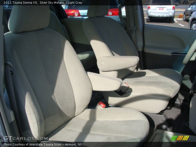 Silver Sky Metallic / Light Gray 2011 Toyota Sienna V6