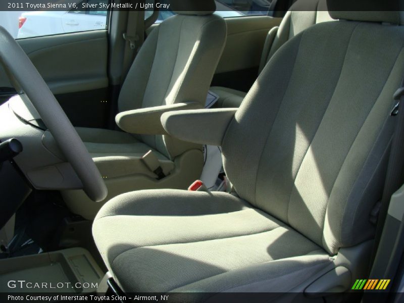 Silver Sky Metallic / Light Gray 2011 Toyota Sienna V6