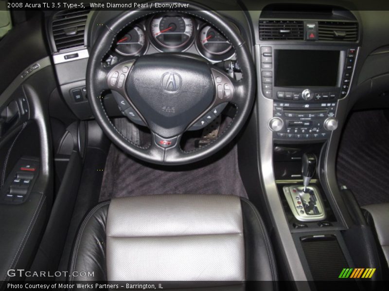Dashboard of 2008 TL 3.5 Type-S