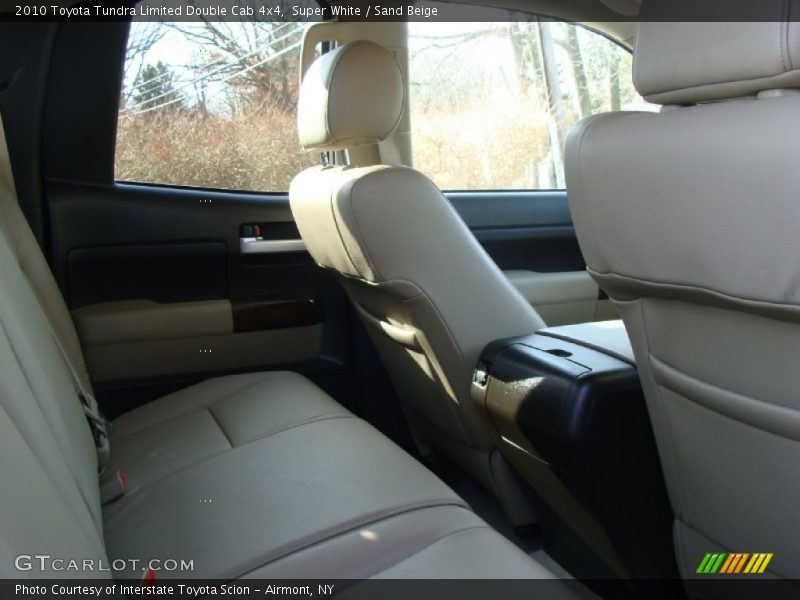 Super White / Sand Beige 2010 Toyota Tundra Limited Double Cab 4x4