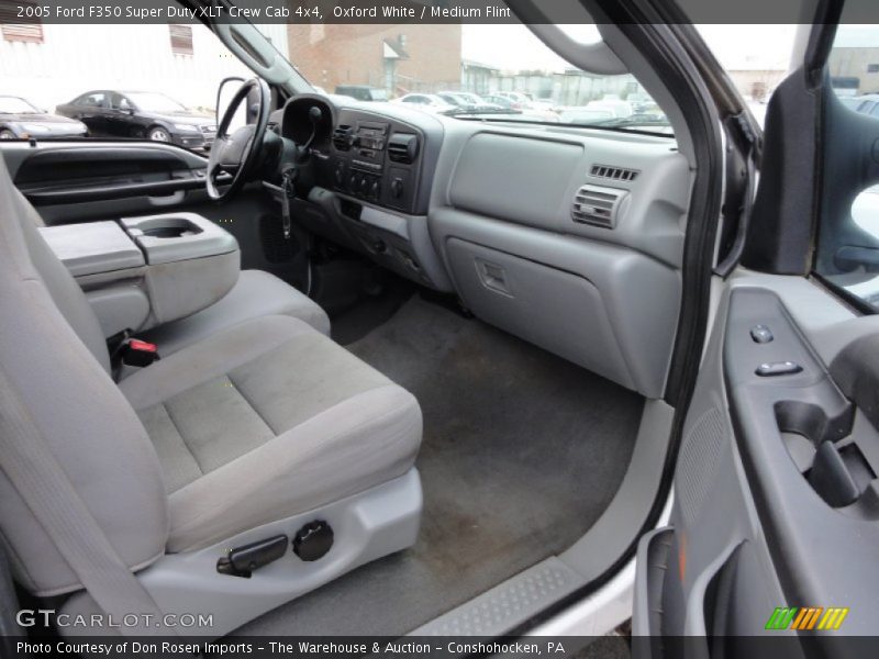 Oxford White / Medium Flint 2005 Ford F350 Super Duty XLT Crew Cab 4x4