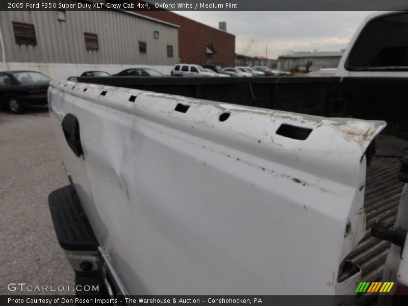 Oxford White / Medium Flint 2005 Ford F350 Super Duty XLT Crew Cab 4x4