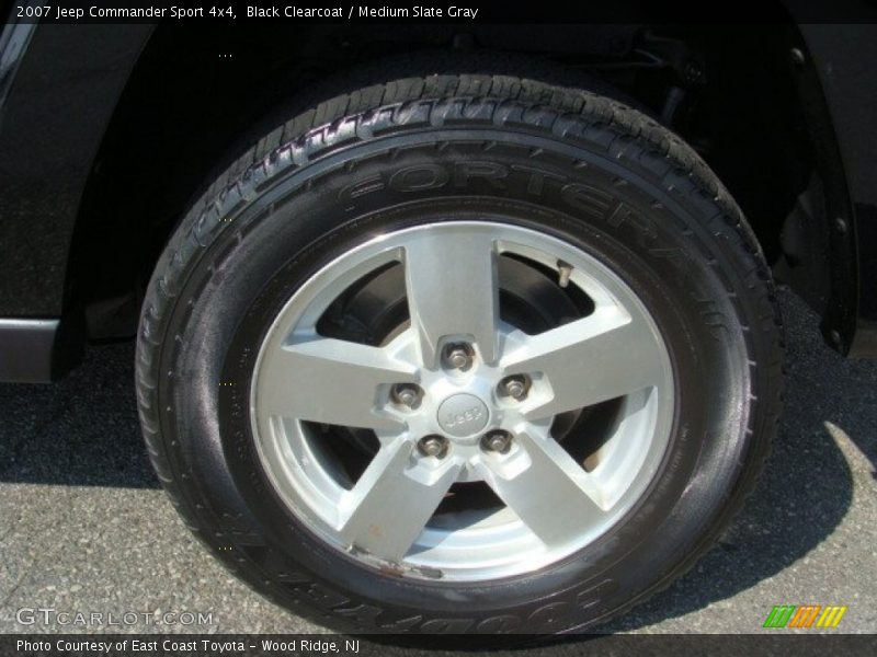 Black Clearcoat / Medium Slate Gray 2007 Jeep Commander Sport 4x4