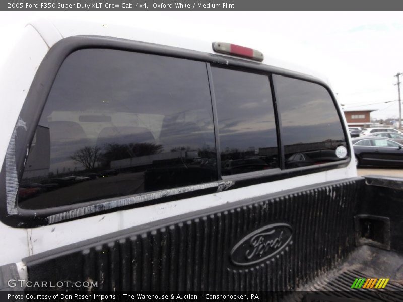 Oxford White / Medium Flint 2005 Ford F350 Super Duty XLT Crew Cab 4x4