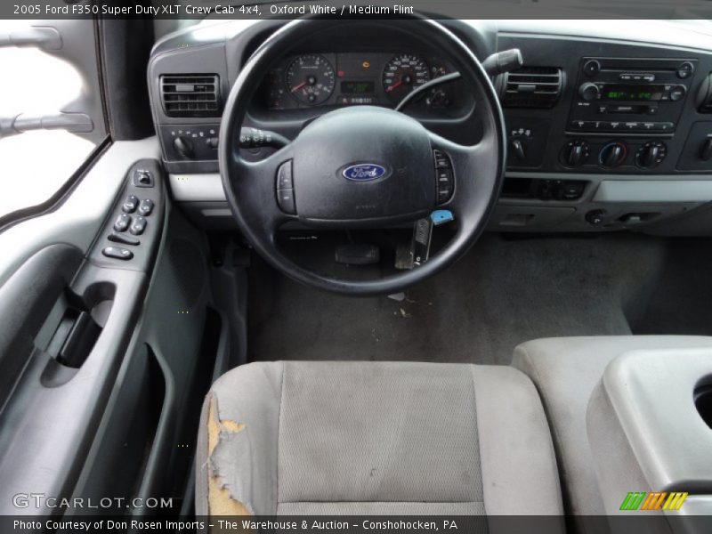 Oxford White / Medium Flint 2005 Ford F350 Super Duty XLT Crew Cab 4x4
