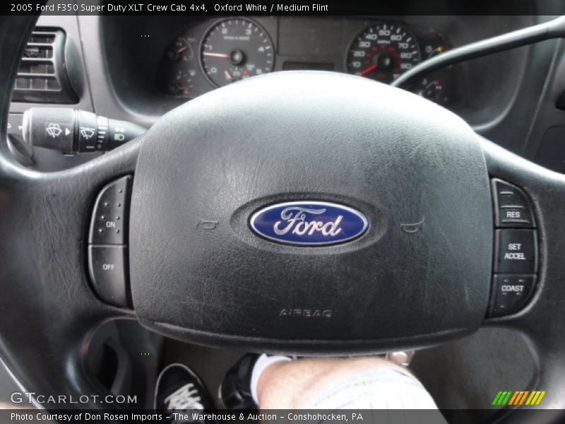 Oxford White / Medium Flint 2005 Ford F350 Super Duty XLT Crew Cab 4x4
