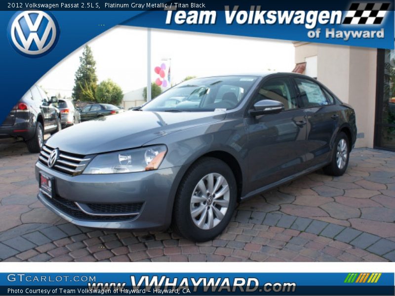 Platinum Gray Metallic / Titan Black 2012 Volkswagen Passat 2.5L S