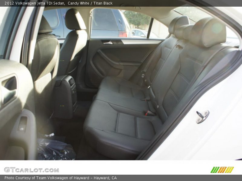 Candy White / Titan Black 2012 Volkswagen Jetta TDI Sedan