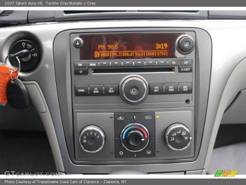 Techno Gray Metallic / Gray 2007 Saturn Aura XE