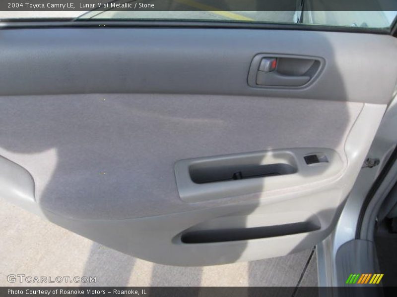 Lunar Mist Metallic / Stone 2004 Toyota Camry LE