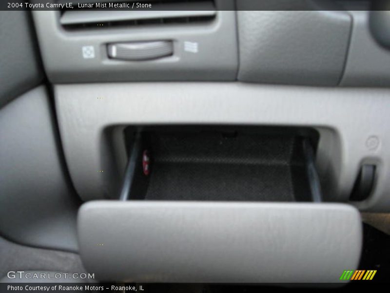 Lunar Mist Metallic / Stone 2004 Toyota Camry LE