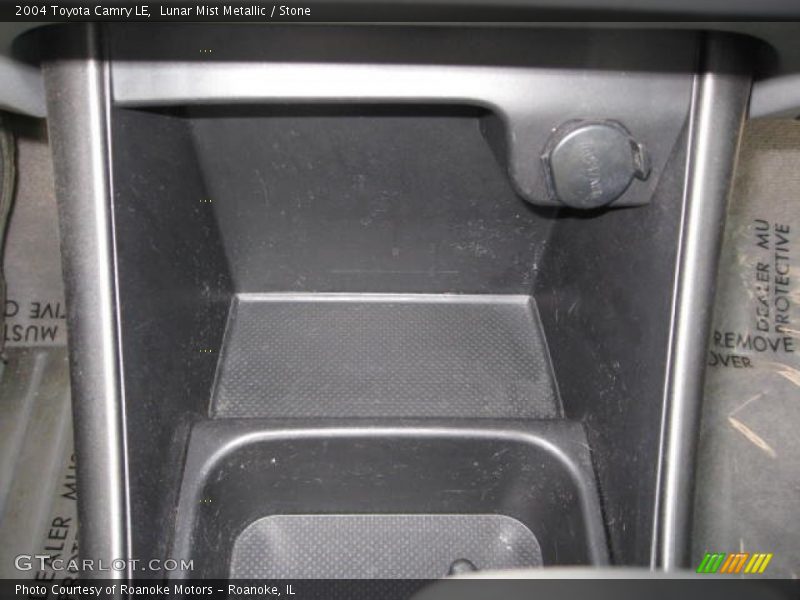 Lunar Mist Metallic / Stone 2004 Toyota Camry LE