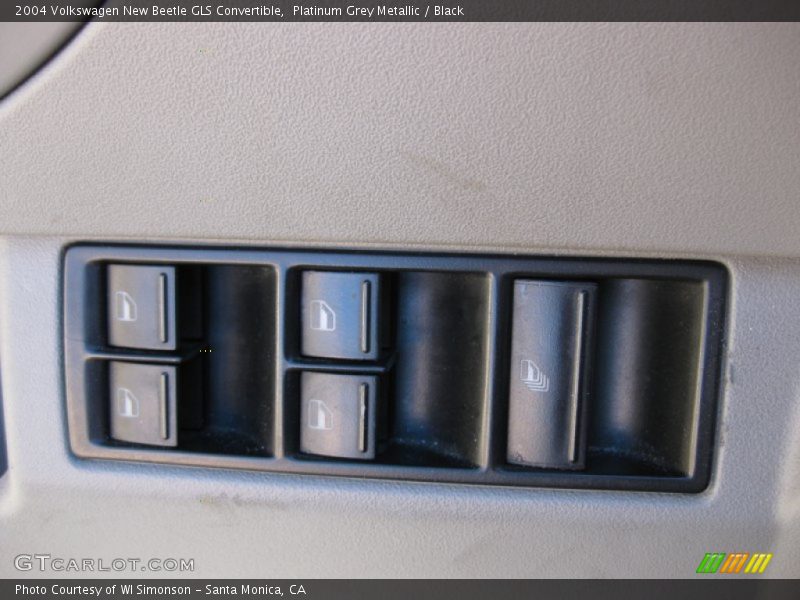 Platinum Grey Metallic / Black 2004 Volkswagen New Beetle GLS Convertible