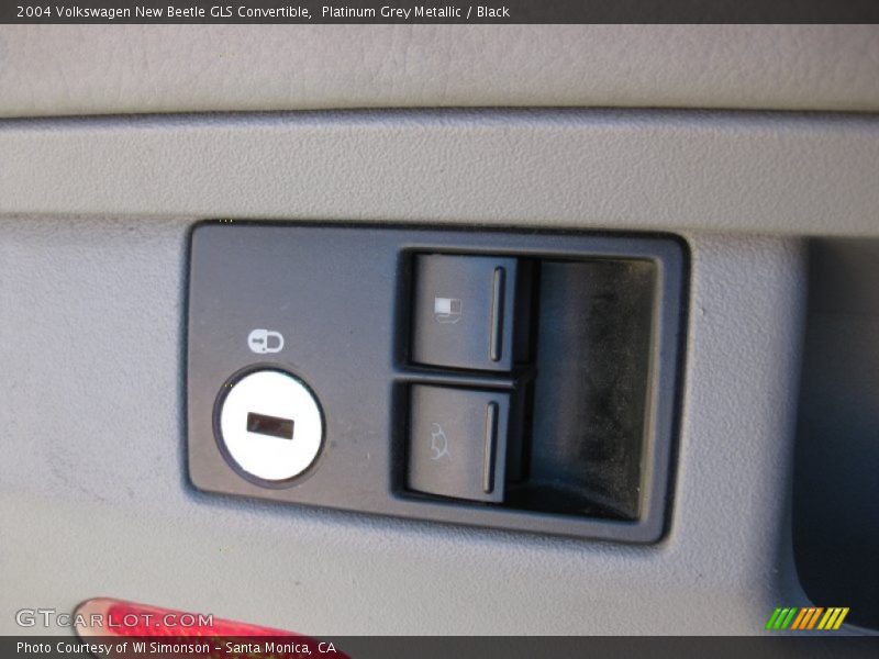Platinum Grey Metallic / Black 2004 Volkswagen New Beetle GLS Convertible