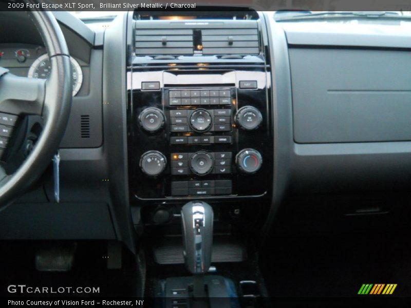 Brilliant Silver Metallic / Charcoal 2009 Ford Escape XLT Sport