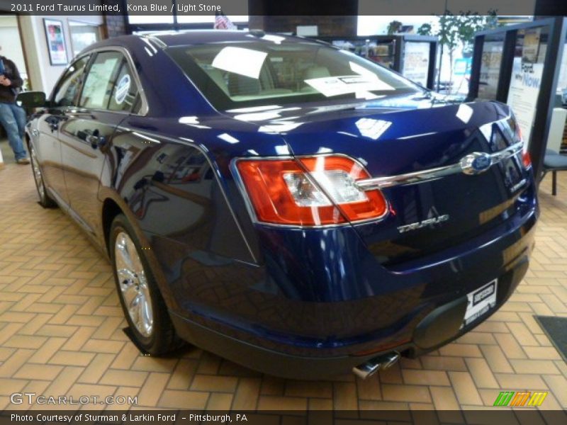 Kona Blue / Light Stone 2011 Ford Taurus Limited