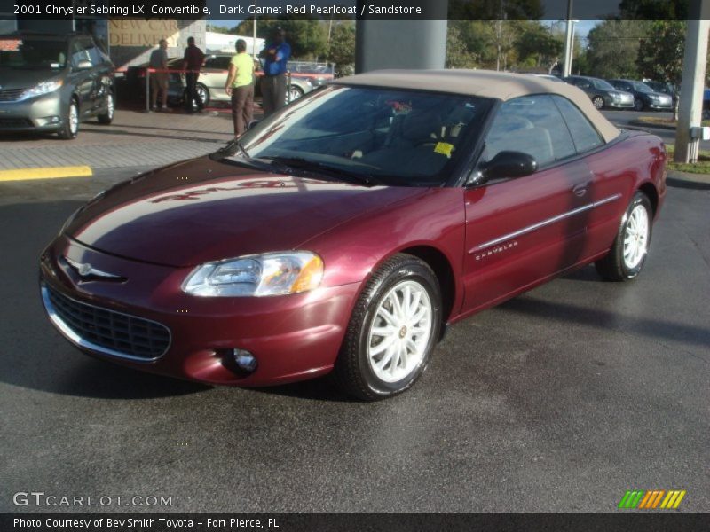 Front 3/4 View of 2001 Sebring LXi Convertible