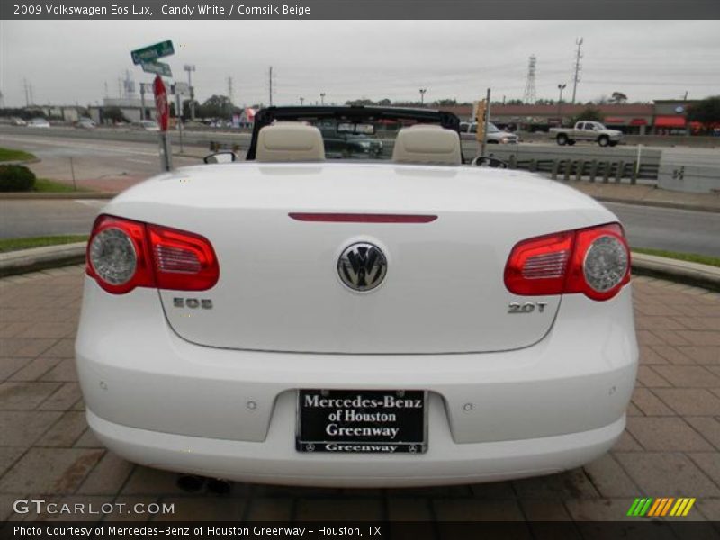 Candy White / Cornsilk Beige 2009 Volkswagen Eos Lux