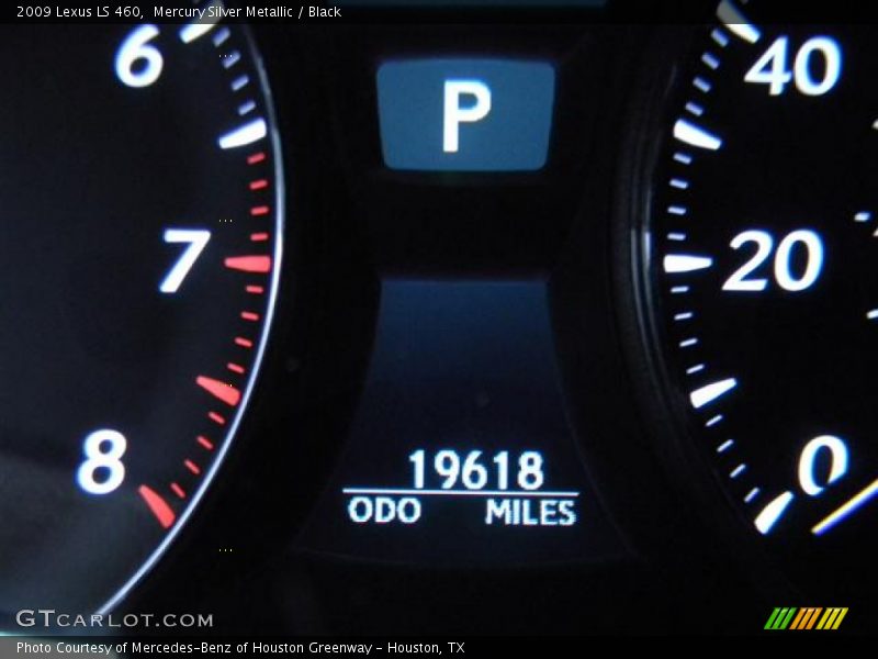 Mercury Silver Metallic / Black 2009 Lexus LS 460