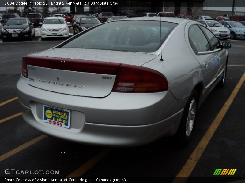 Bright Silver Metallic / Dark Slate Gray 2004 Dodge Intrepid SE
