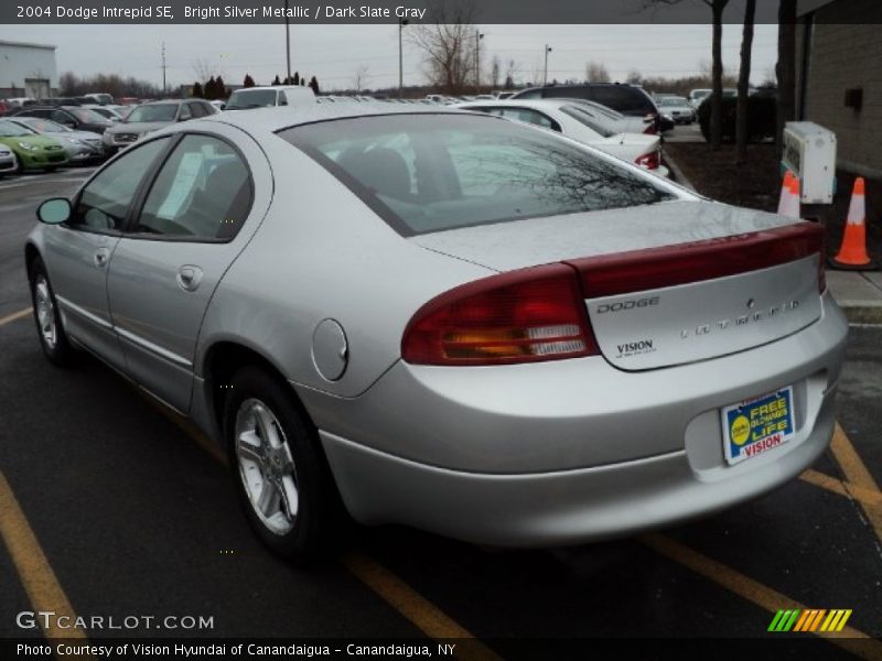 Bright Silver Metallic / Dark Slate Gray 2004 Dodge Intrepid SE