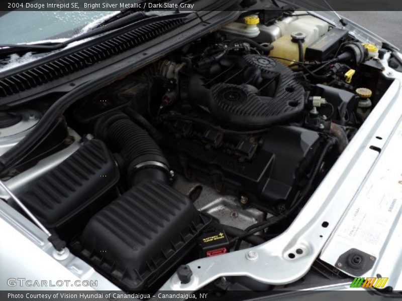 Bright Silver Metallic / Dark Slate Gray 2004 Dodge Intrepid SE