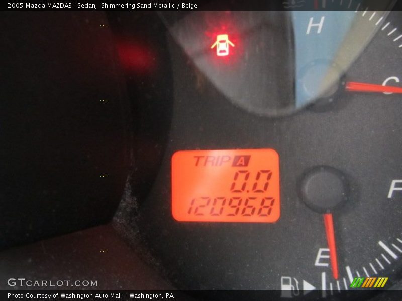 Shimmering Sand Metallic / Beige 2005 Mazda MAZDA3 i Sedan