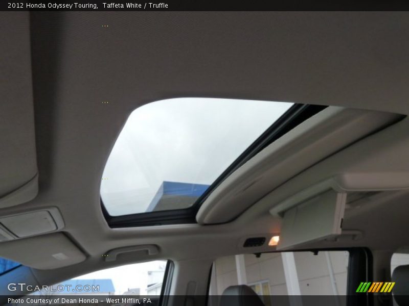 Taffeta White / Truffle 2012 Honda Odyssey Touring