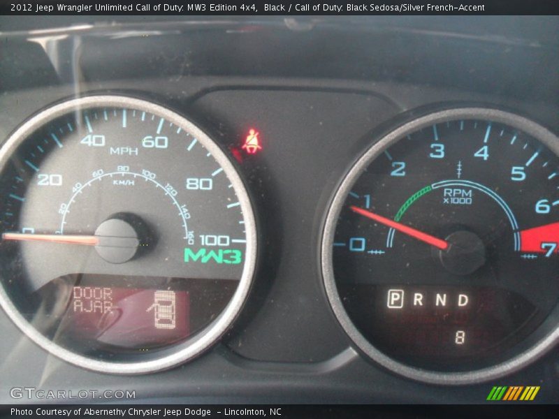 Black / Call of Duty: Black Sedosa/Silver French-Accent 2012 Jeep Wrangler Unlimited Call of Duty: MW3 Edition 4x4