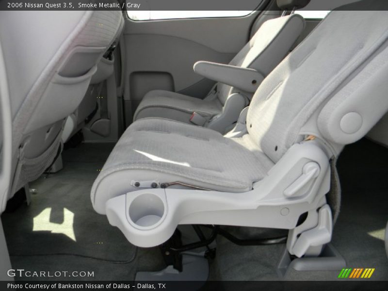Rear Seat of 2006 Quest 3.5