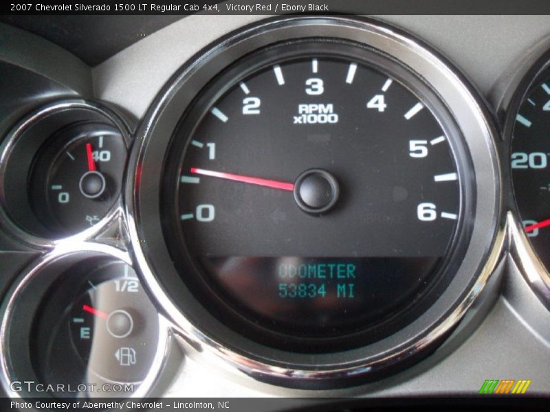Victory Red / Ebony Black 2007 Chevrolet Silverado 1500 LT Regular Cab 4x4